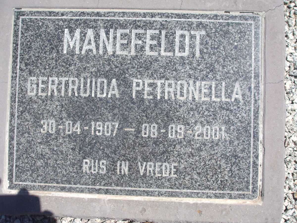 MANEFELDT Gertruida Petronella 1907-2001