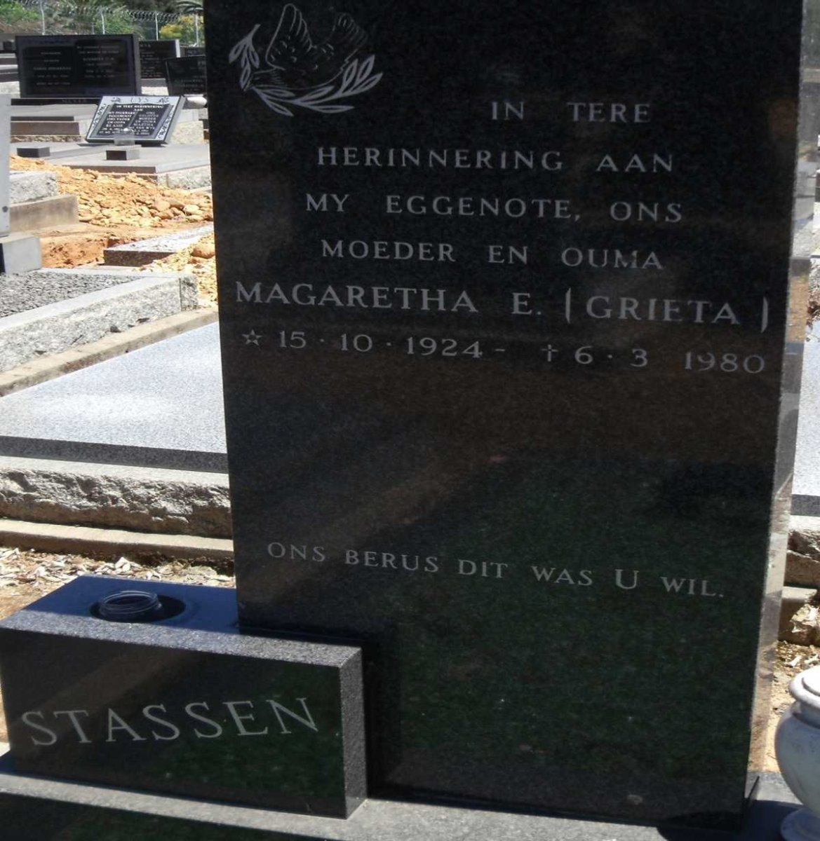 STASSEN Magaretha E. 1924-1980