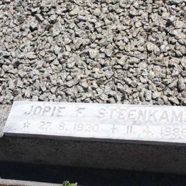 STEENKAMP Jopie F. 1920-1986