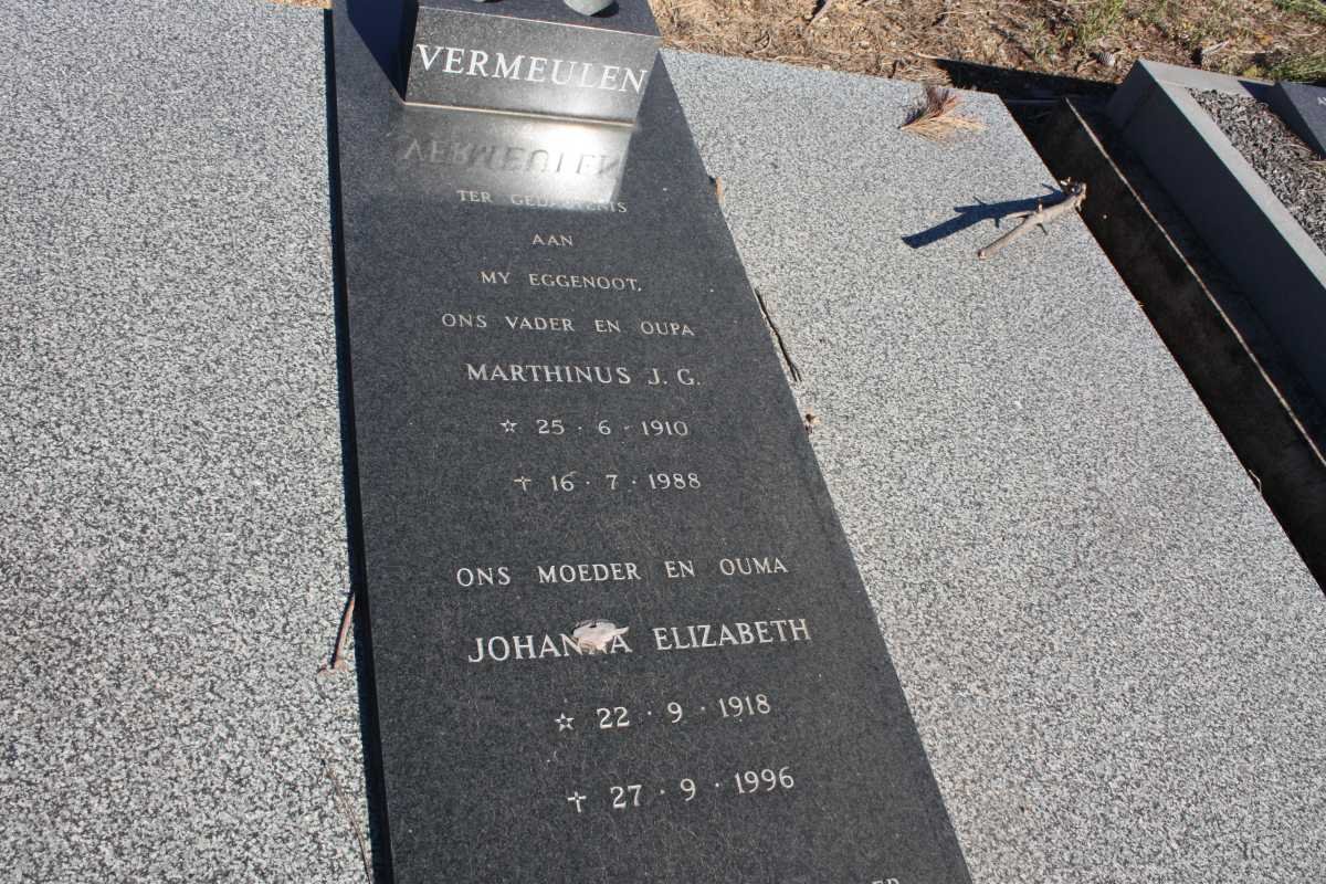VERMEULEN Marthinus J.G. 1910-1988 &amp; Johanna Elizabeth 1918-1996