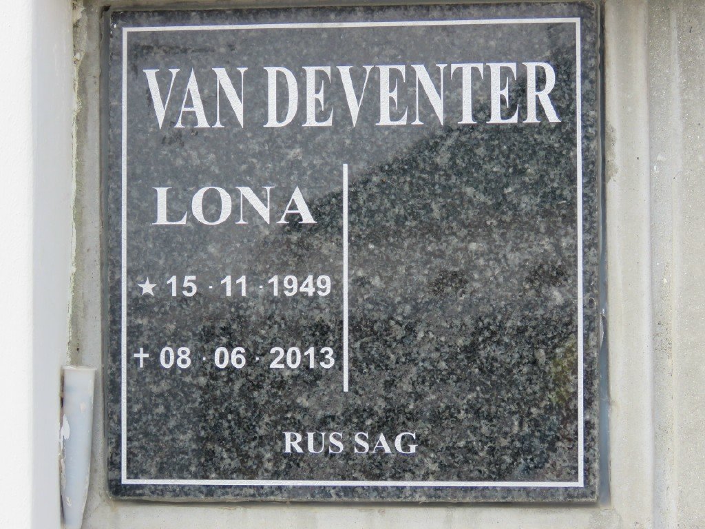 DEVENTER Lona, van 1949-2013