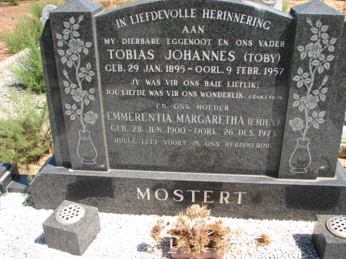 MOSTERT Tobias Johannes 1895-1957 &amp; Emmerentia Margaretha 1900-1973