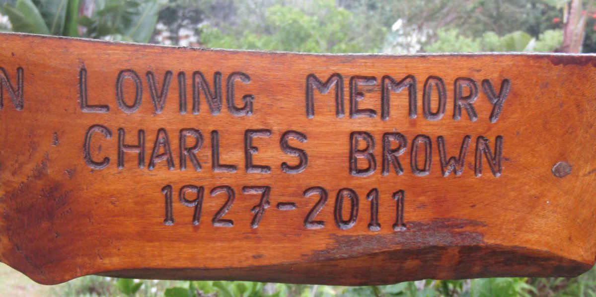 BROWN Charles 1927-2011
