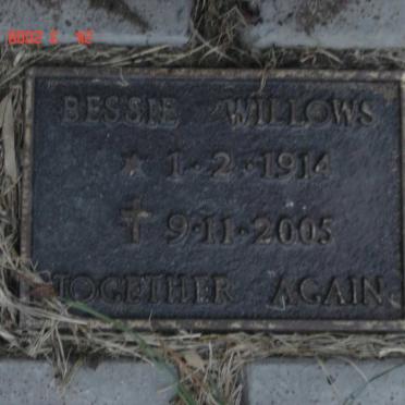 WILLOWS Bessie 1914-2005