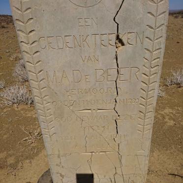 Western Cape, PRINCE ALBERT district, Prince Albert, Rietfontein 95, De Beer gedenksteen