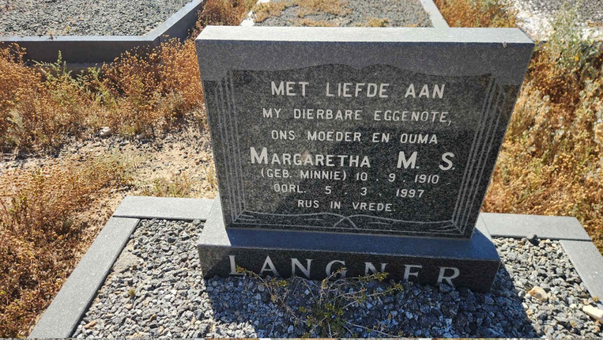 LANGNER Margaretha M.S. nee MINNIE 1910-1997