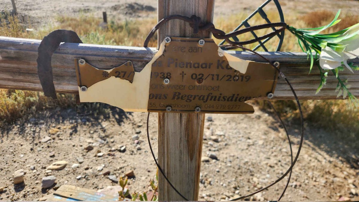 KA?? Pienaar 1938-2019