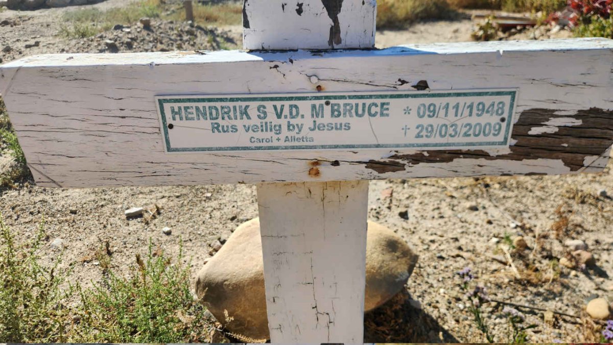 BRUCE Hendrik S. V D M. 1948-2009