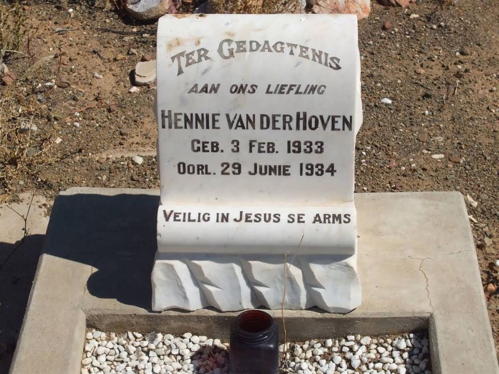 HOVEN Hennie, van der 1933-1934