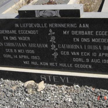 STEYL Johan Christiaan Abraham 1906-1983 &amp; Cathorina Louisa Dolphina VAN ECK 1899-1962