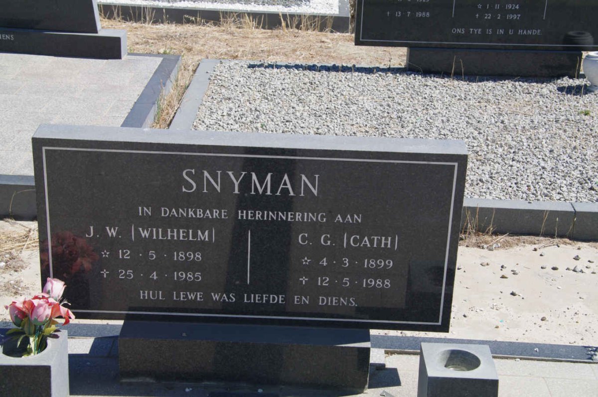 SNYMAN J.W. 1898-1985 &amp; C.G. 1899-1988