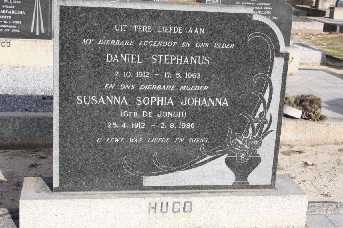 HUGO Daniel Stephanus 1912-1963 &amp; Susanna Sophia Johanna DE JONGH 1912-1986