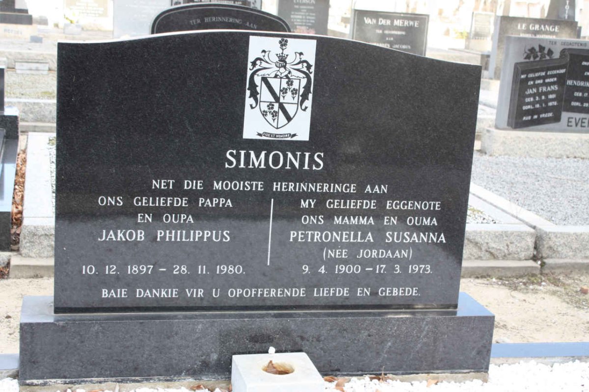 SIMONIS Jakob Philippus 1897-1980 &amp; Petronella Susanna JORDAAN 1900-1973