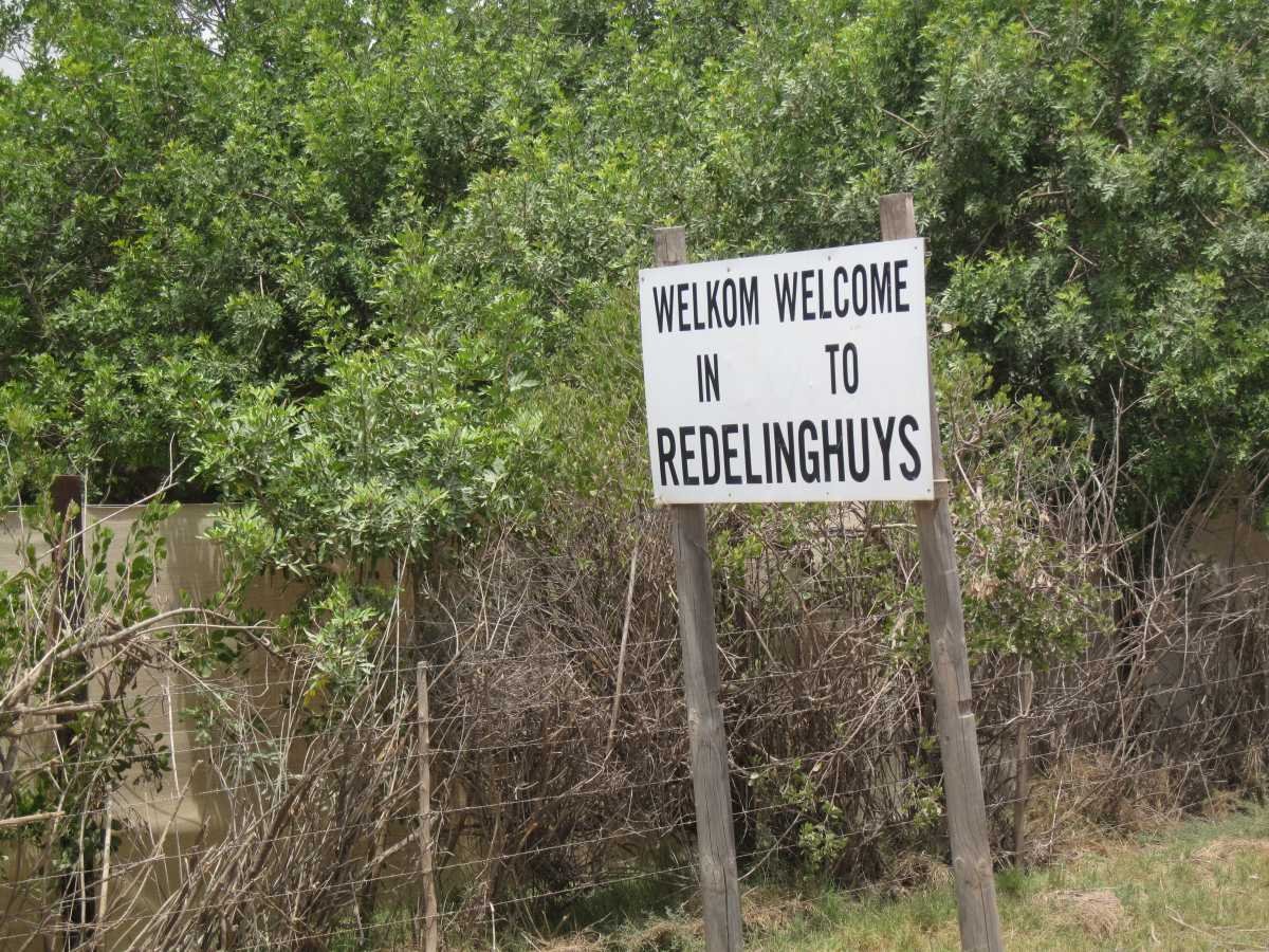 1. Redelinghuys