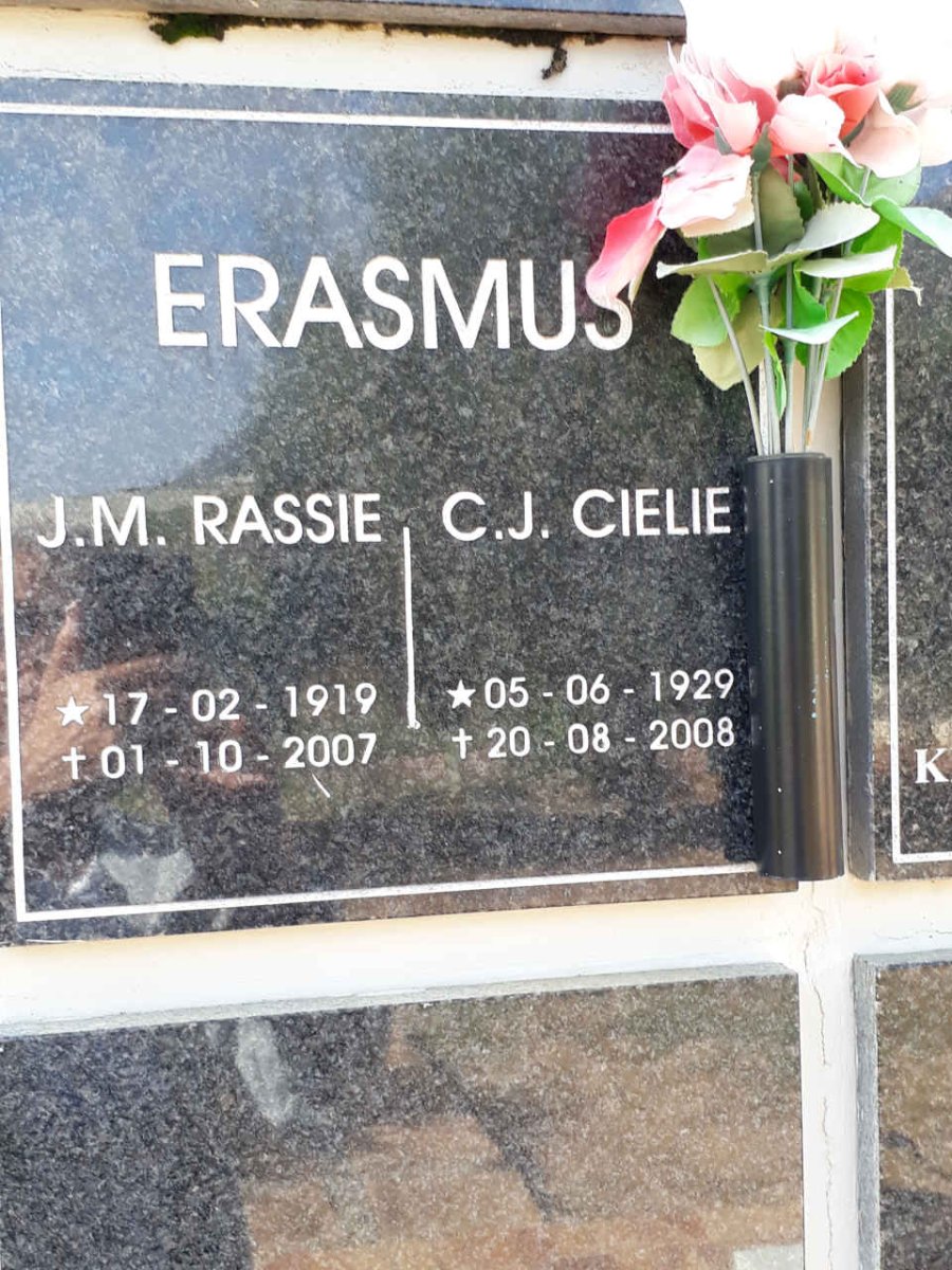 ERASMUS J.M. 1919-2007 &amp; C.J. 1929-2008