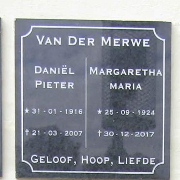MERWE Daniel Pieter, van der 1916 - 2007 & Margaretha Maria 1924-2017