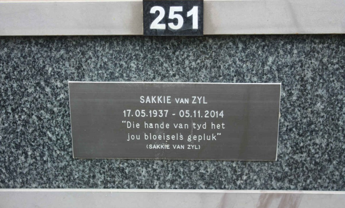 ZYL Sakkie, van 1937-2014