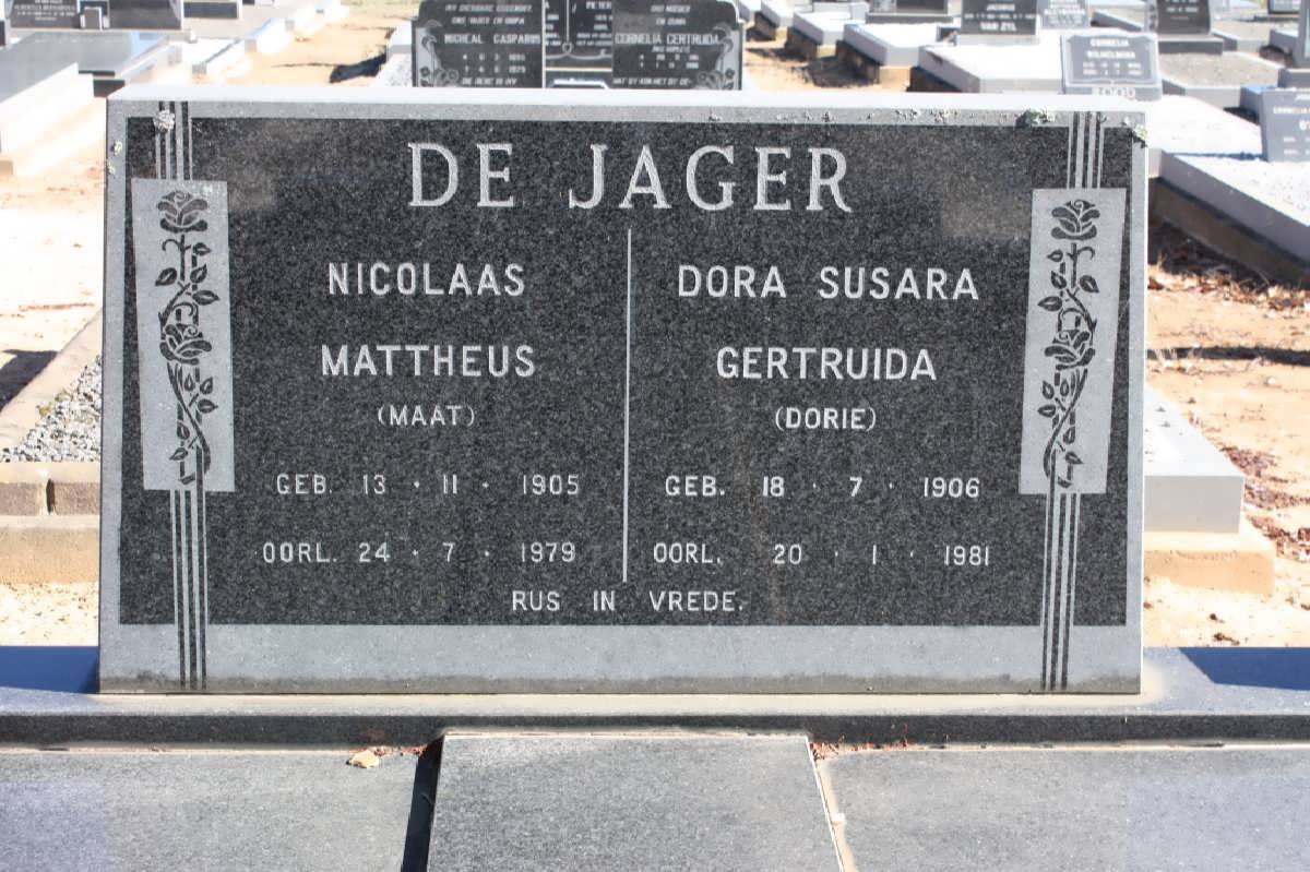 JAGER Nicolaas Mattheus, de 1905-1979 &amp; Dora Susara Gertruida 1906-1981