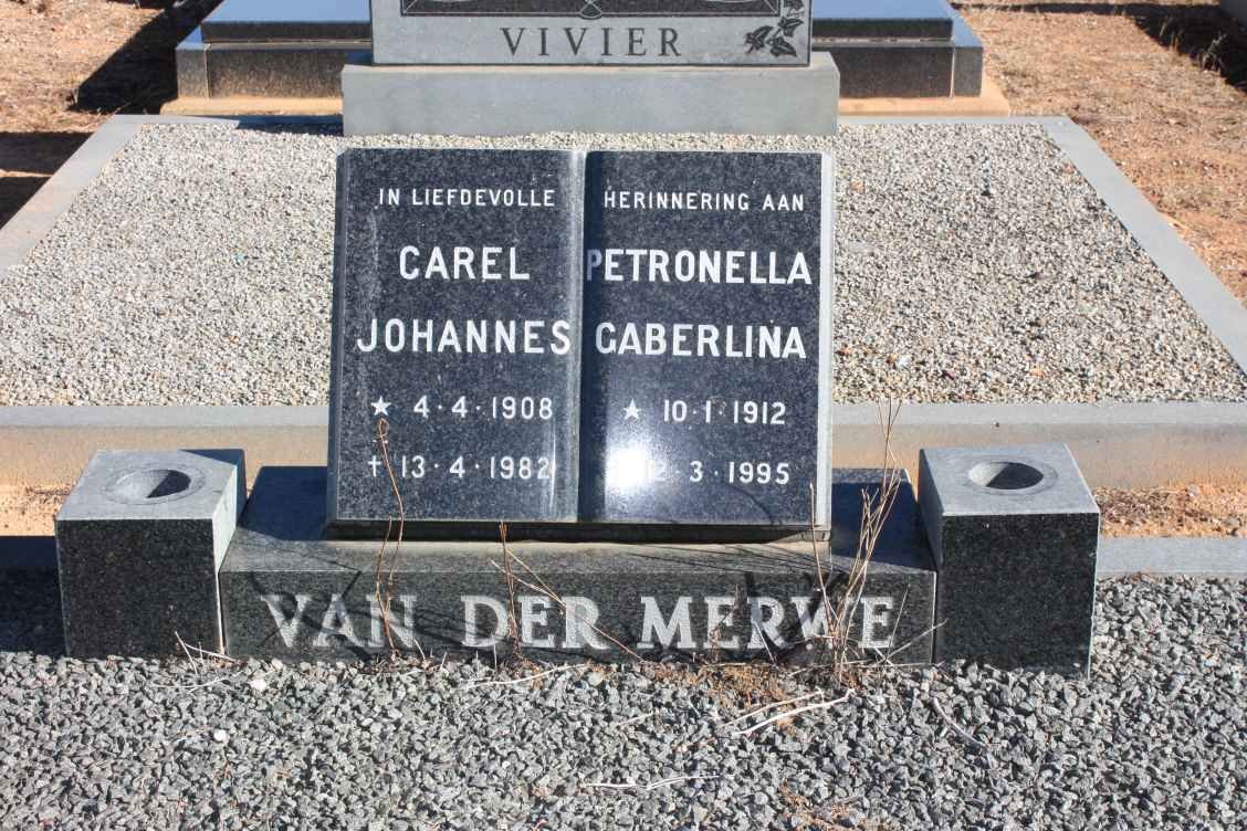 MERWE Carel Johannes, van der 1908-1982 &amp; Petronella Caberlina 1912-1995