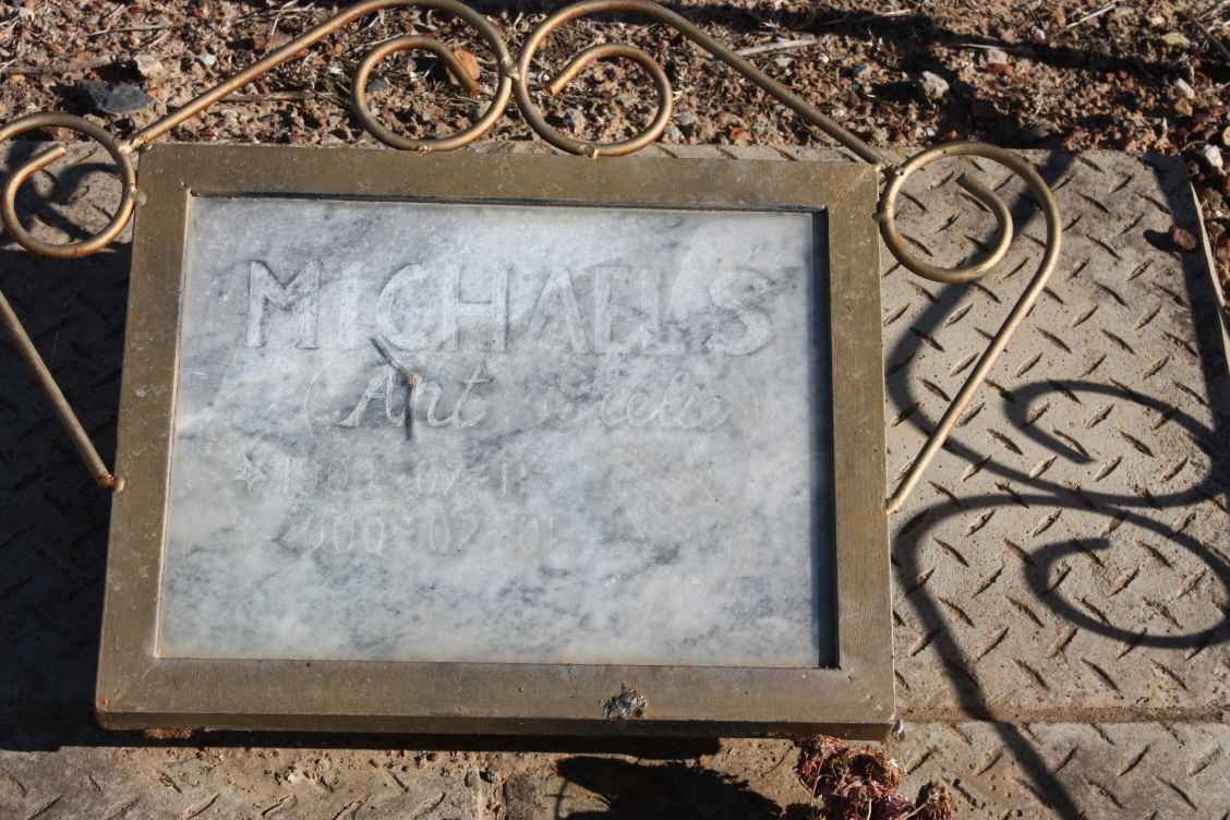MICHAELS Art ? ??-??