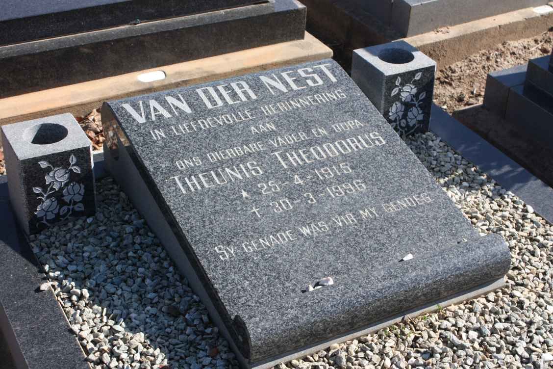 NEST Theunis Theodorus, van der 1915-1996