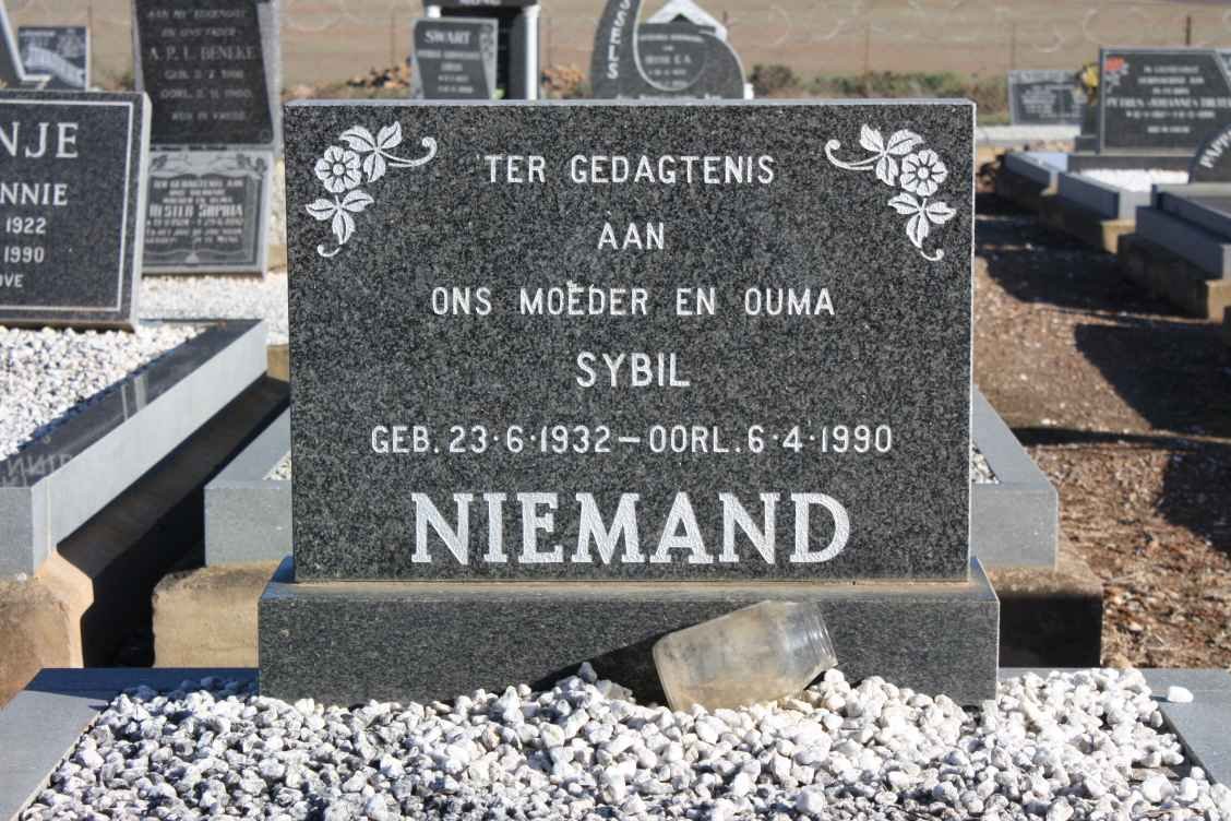 NIEMAND Sybil 1932-1990