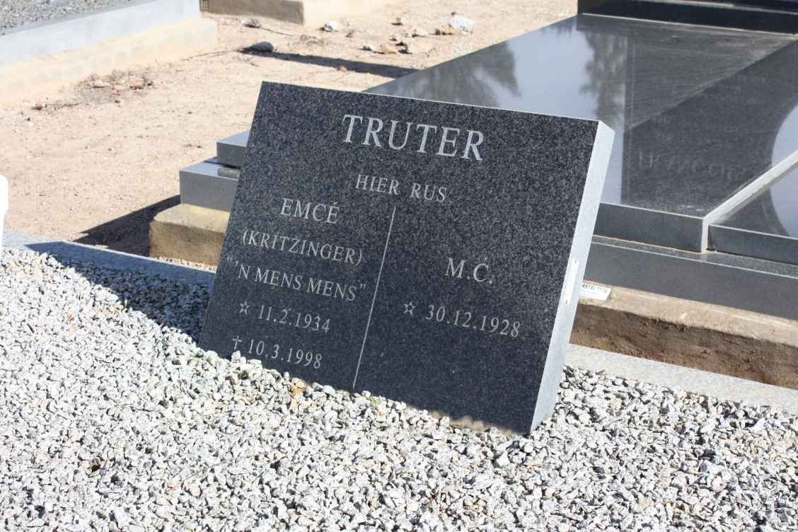 TRUTER M.C. 1928 &amp; Emcé KRITZINGER 1934-1998
