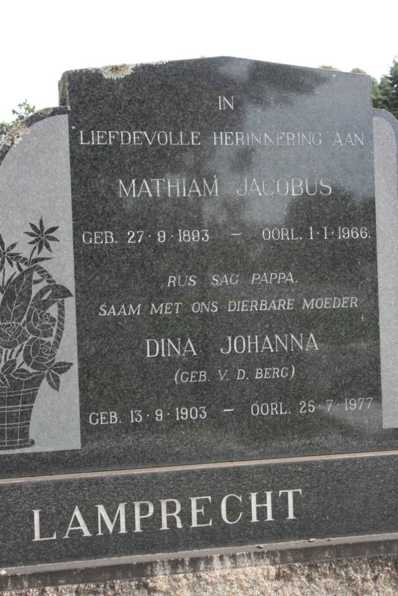LAMPRECHT Mathiam Jacobus 1893-1966 &amp; Dina Johanna VAN DEN BERG 1903-1977