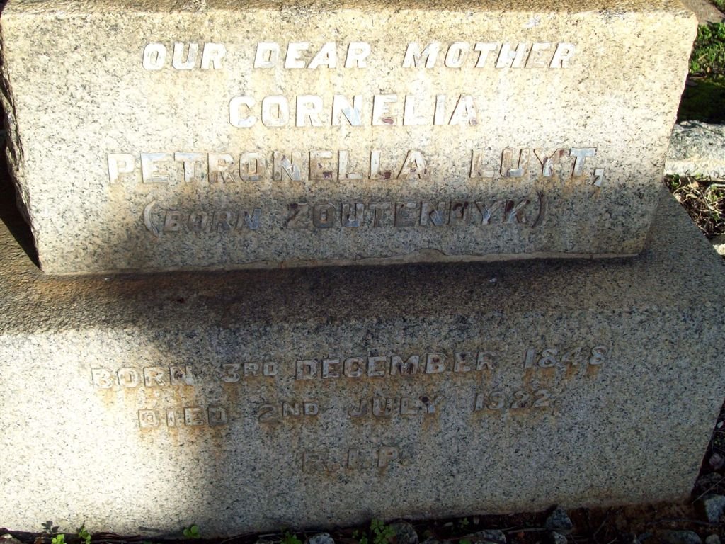 LUYT Conrelia Petronella nee ZOUTENDYK 1848-1922