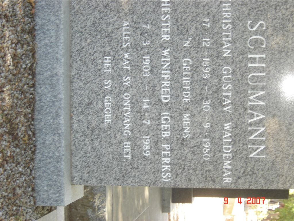 SCHUMANN Christian Gustav Waldemar 1898-1980 &amp; Hester Winifred PERKS 1903-1989