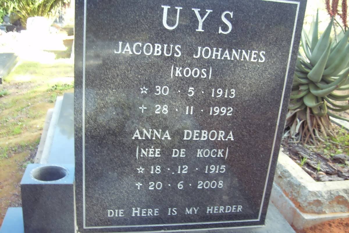 UYS Jacobus Johannes 1913-1992 &amp; Anna Debora DE KOCK 1915-2008