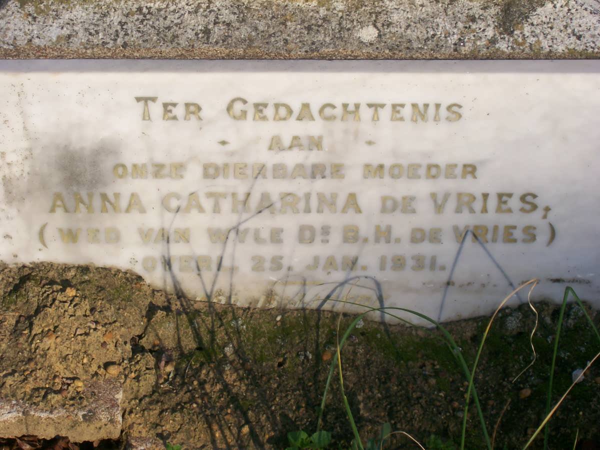 VRIES Anna Catharina, de -1931