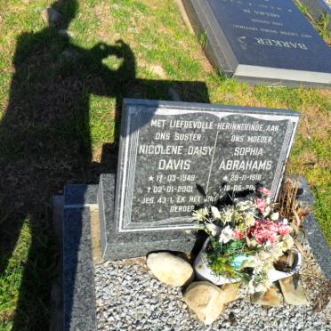 ABRAHAMS Sophia 1918-200? :: DAVIS Nicolene Daisy 1949-2001