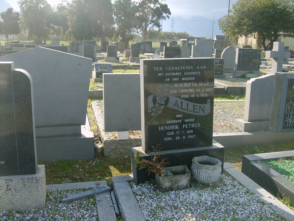 ALLEN Hendrik Petrus 1919-1997 &amp; Magrieta Maria LOURENS 1923-1972