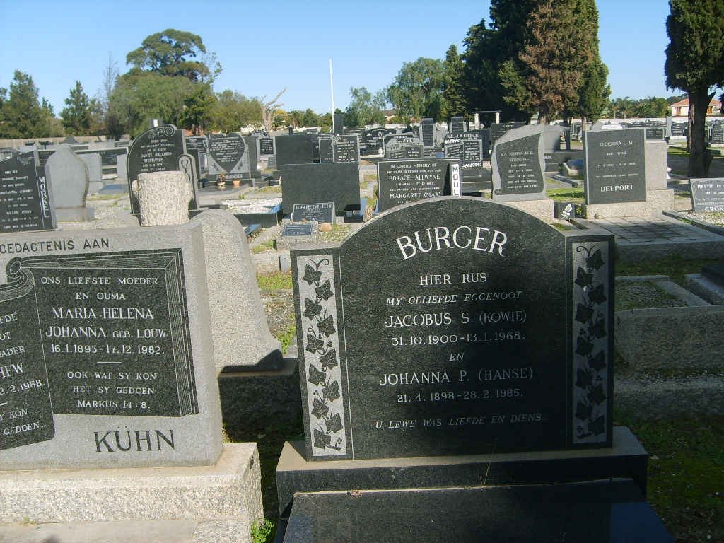 BURGER Jacobus S. 1900-1968 &amp; Johanna P. 1898-1985