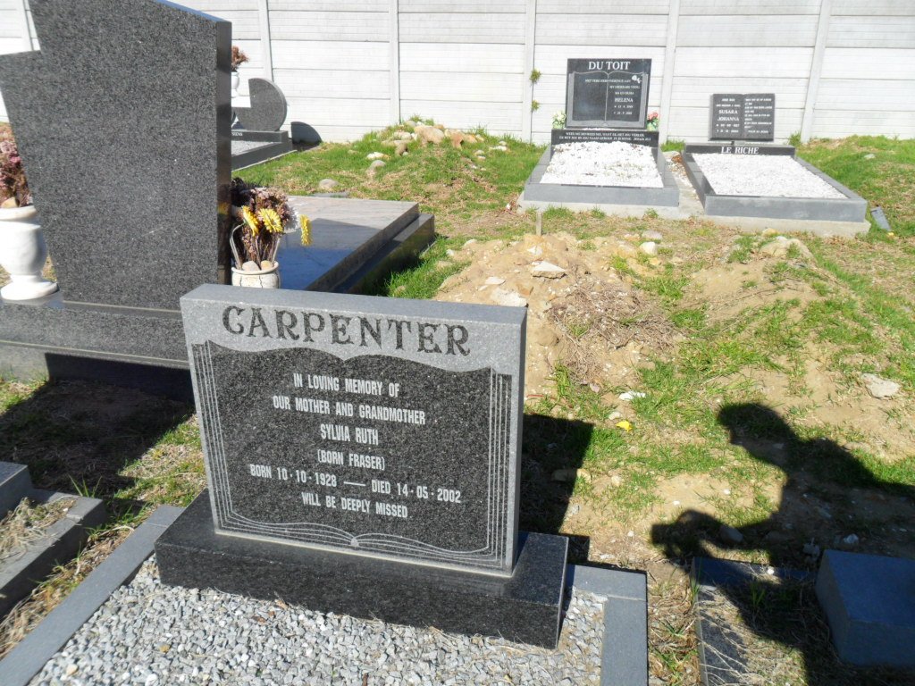 CARPENTER Sylvia Ruth nee FRASER 1928-2002