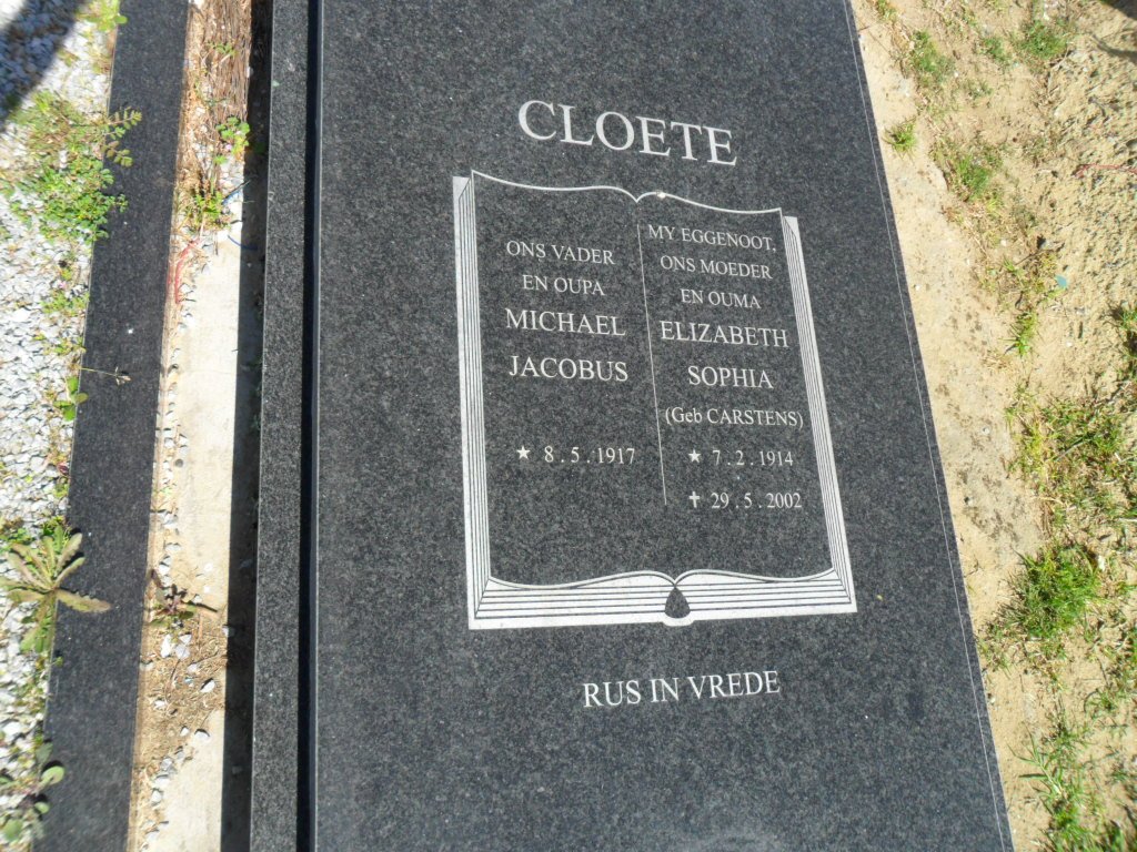 CLOETE Michael Jacobus 1917- &amp; Elizabeth Sophia CARSTENS 1914-2002