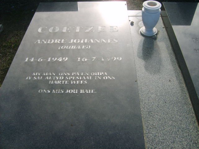 COETZEE Andre Johannes 1949-1999