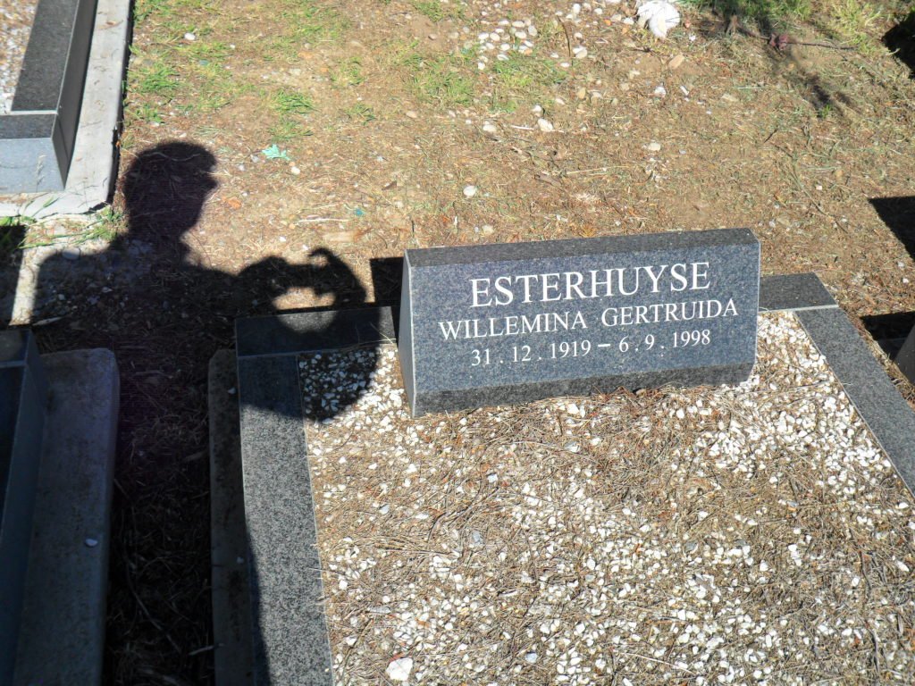ESTERHUYSE Willemina Gertruida 1919-1998