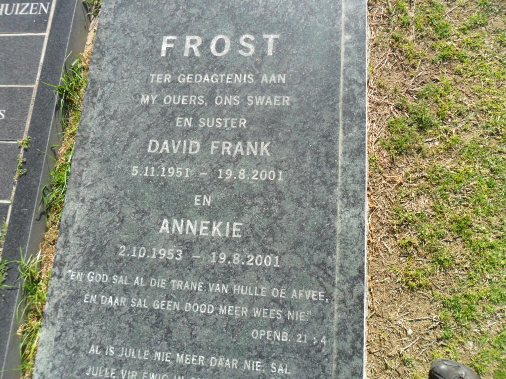 FROST David Frank 1951-2001 &amp; Annekie 1953-2001