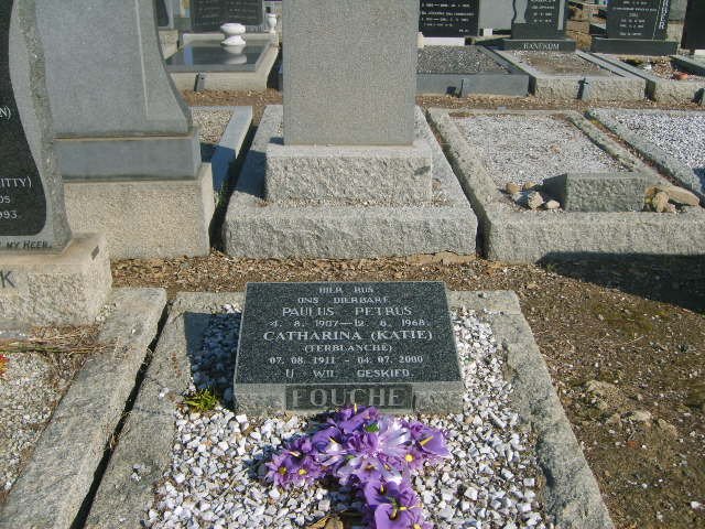 FOUCHE Paulus Petrus 1907-1968 &amp; Catharina TERBLANCHE 1911-2000