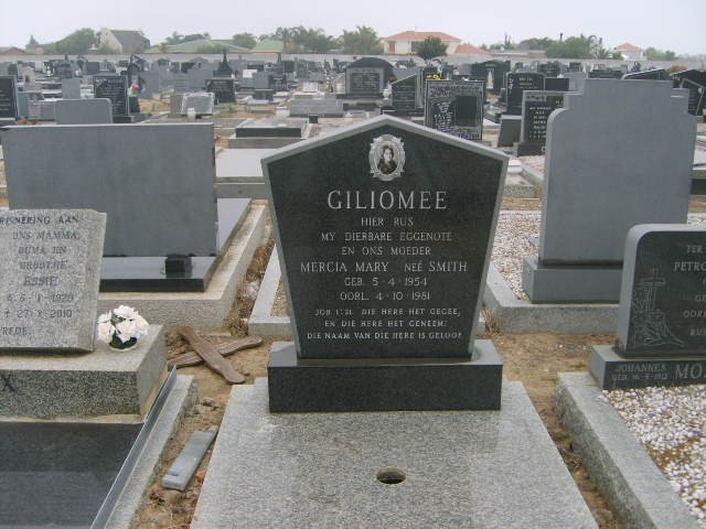 GILIOMEE Mercia Mary nee SMITH 1954-1981