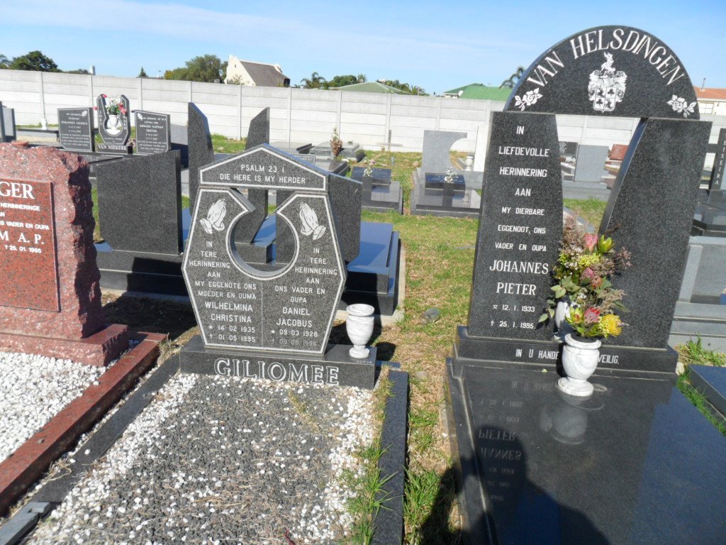 GILIOMEE Daniel Jacobus 1928-1996 &amp; Wilhelmina Christina 1935-1995