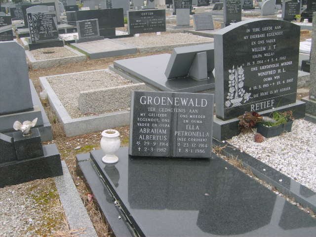 GROENEWALD Abraham Albertus 1914-1982 &amp; Ella Petronella CORDIER 1914-1986