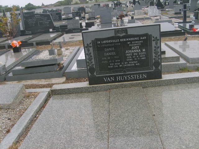 HUYSSTEEN Daniel, van ?-? &amp; Johanna M. DU TOIT 1909-19??