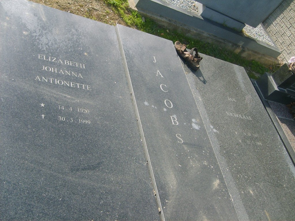 JACOBS Jan Nicholaas 1917-1999 &amp; Elizabeth Johanne Antoinette 1920-1999