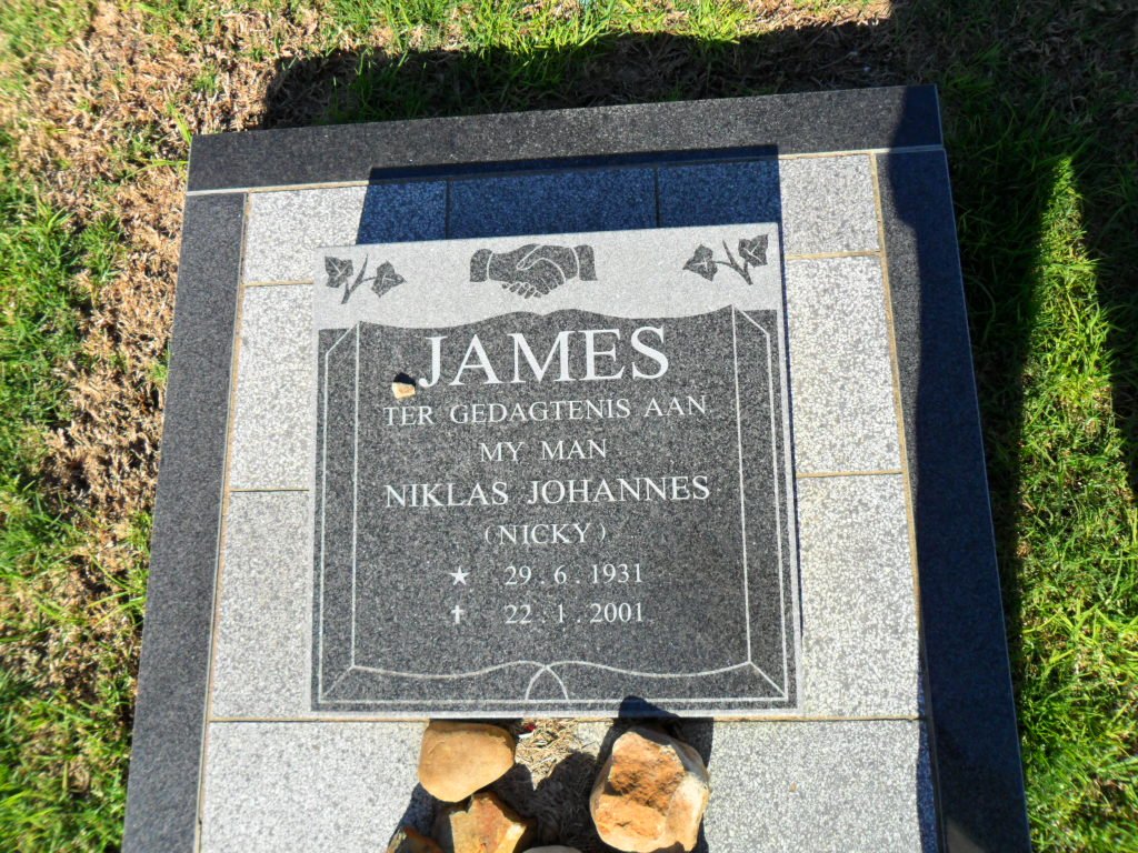 JAMES Niklas Johannes 1931-2001