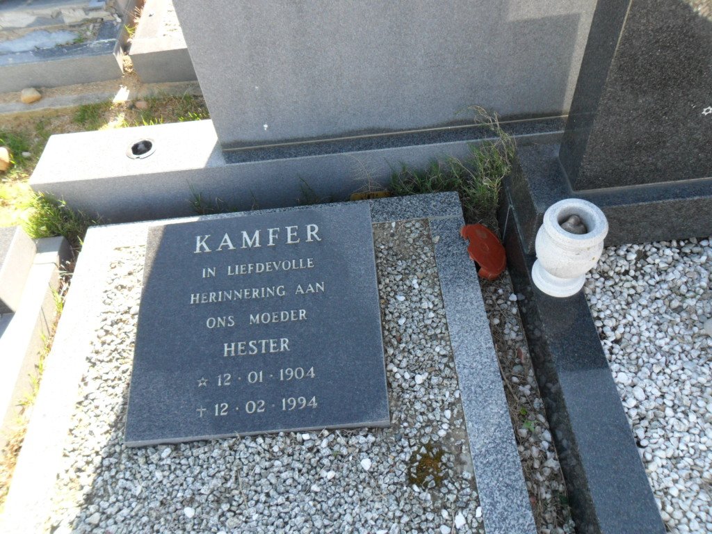 KAMFER Hester 1904-1994