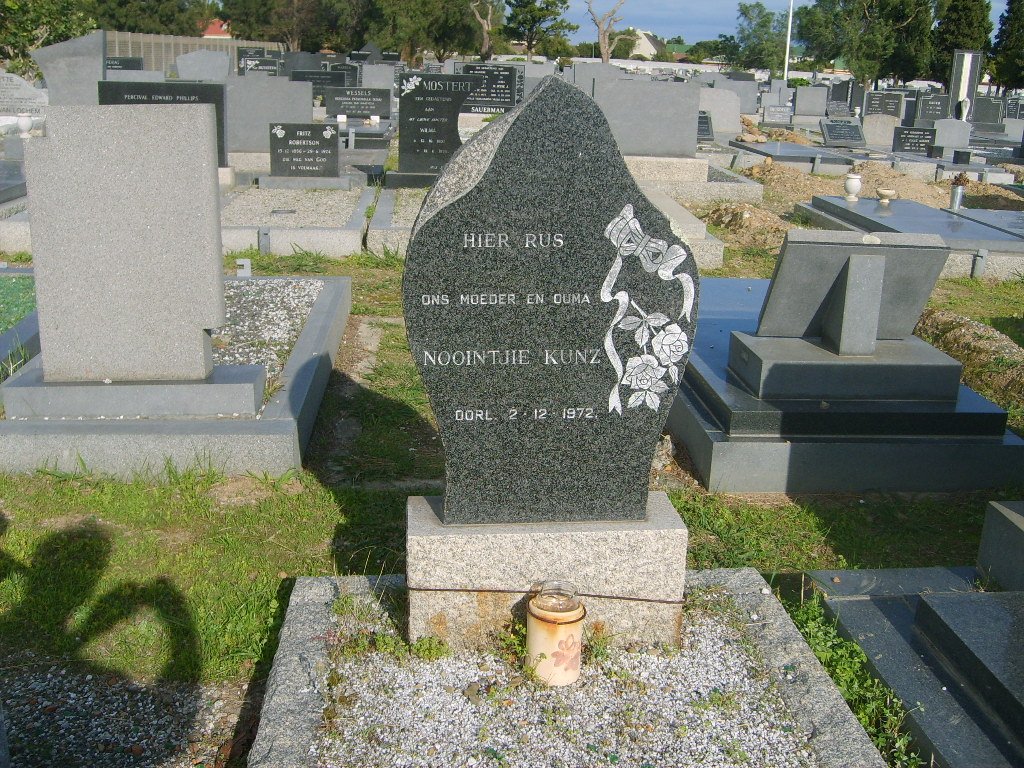 KUNZ Noointjie -1972