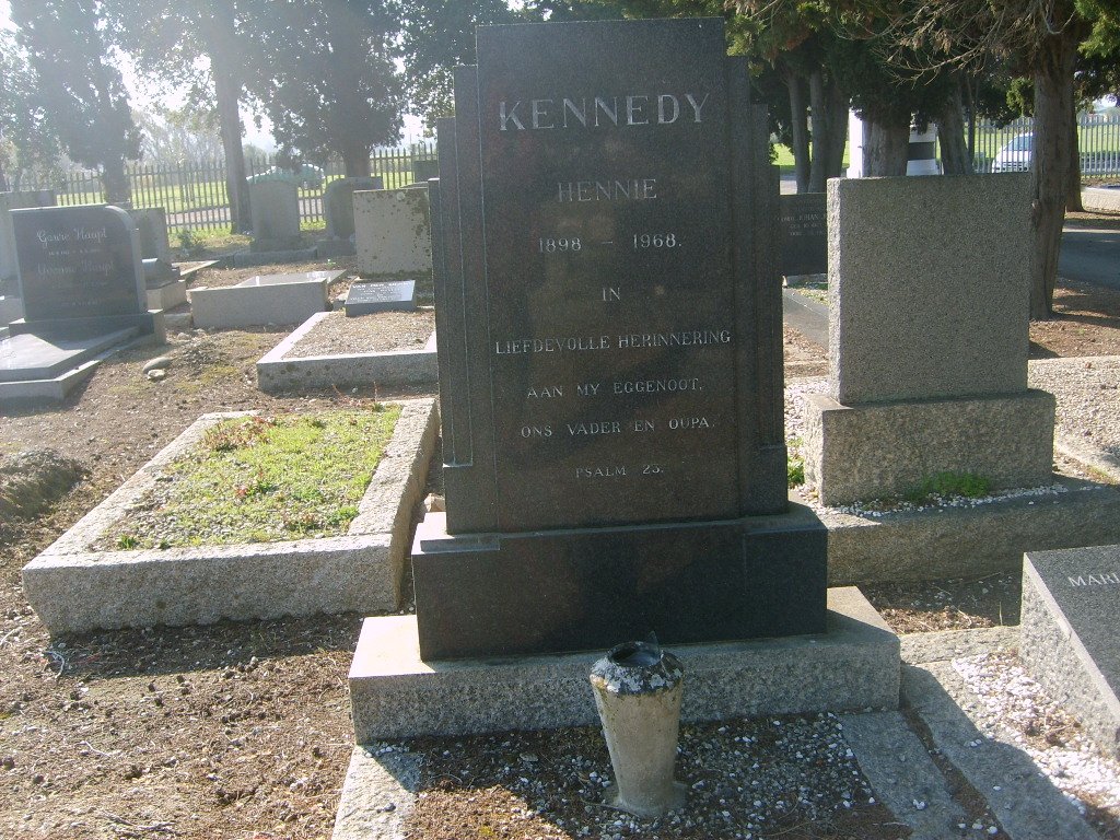 KENNEDY Hennie 1898-1968